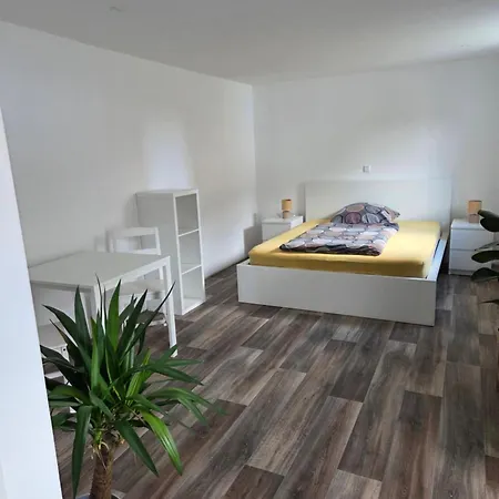 Monteurswohnungen - Affittacamere 3*
