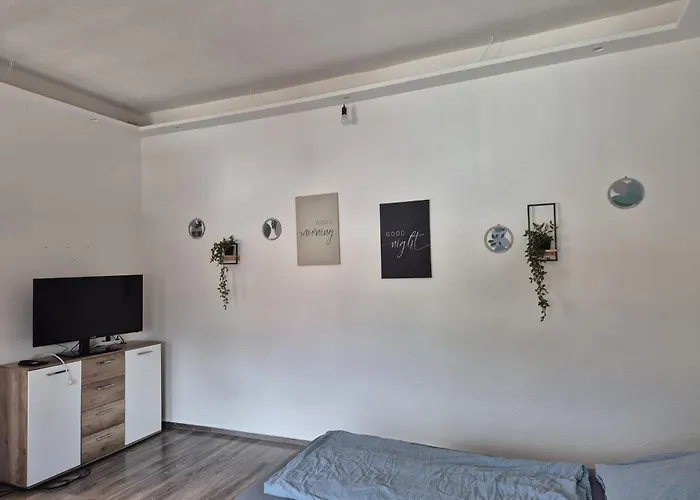 Vendégház Monteurswohnungen - Klein Wanzleben